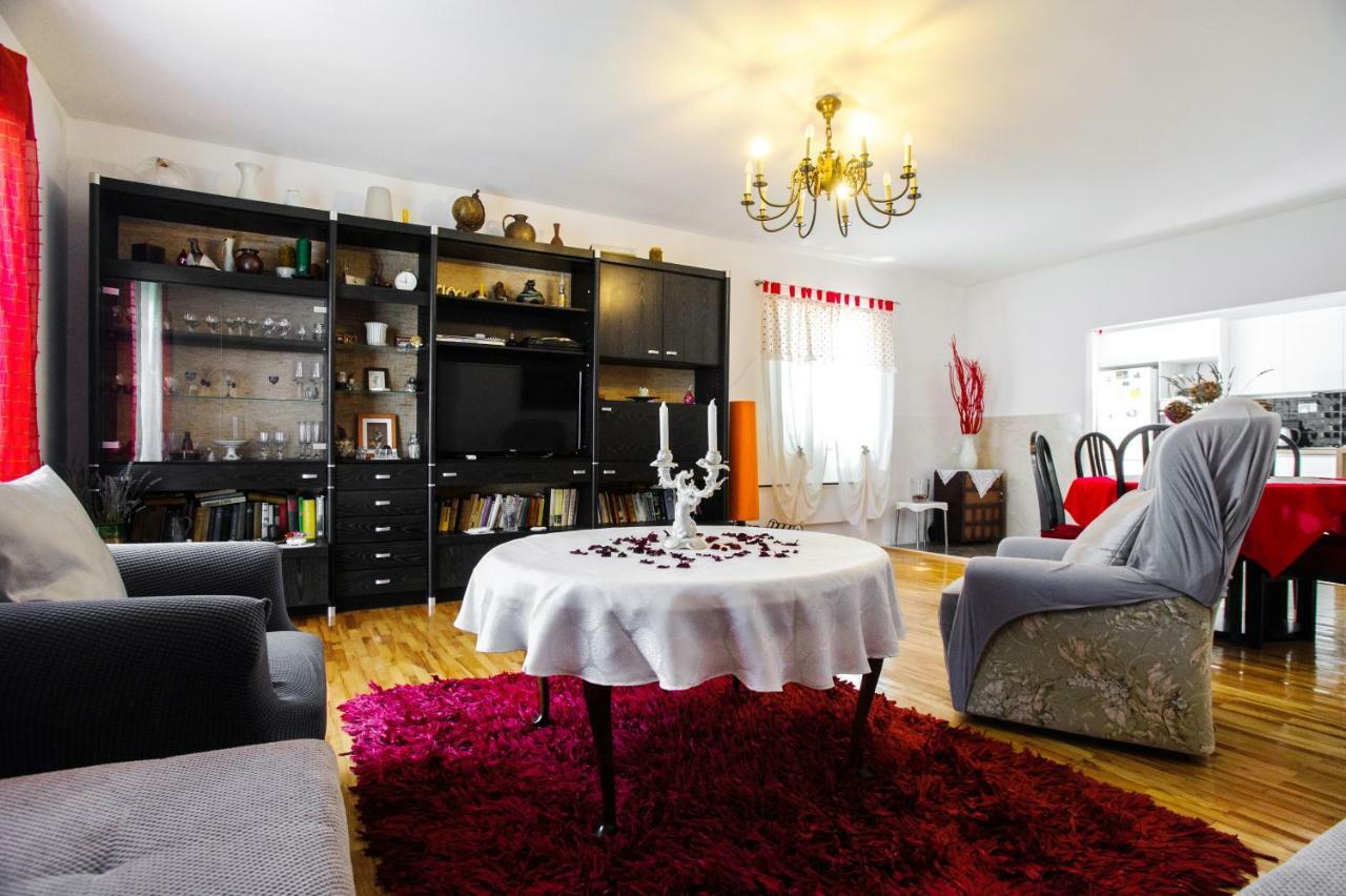 Great View Apartment Sutivan Dış mekan fotoğraf