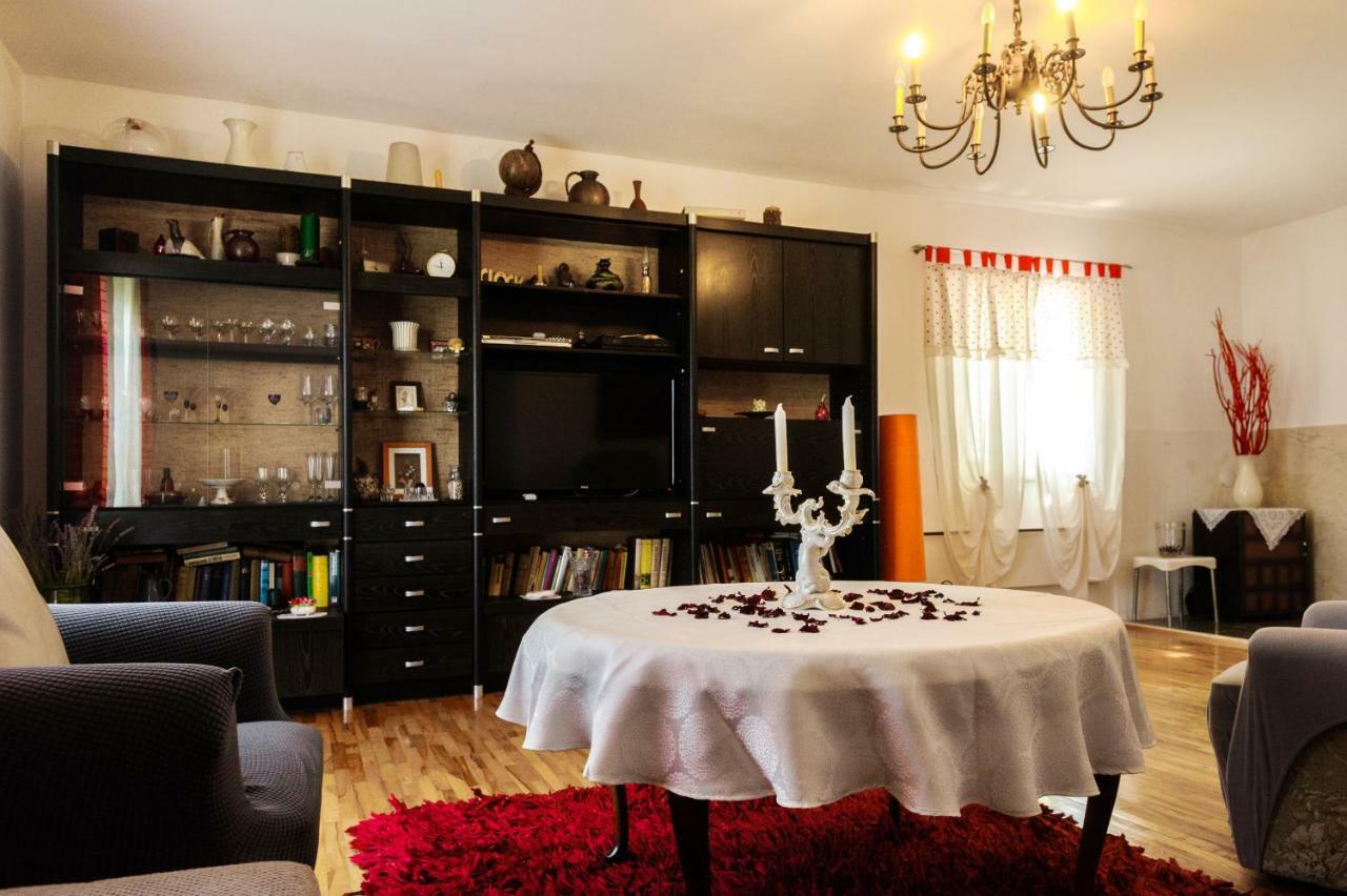 Great View Apartment Sutivan Dış mekan fotoğraf