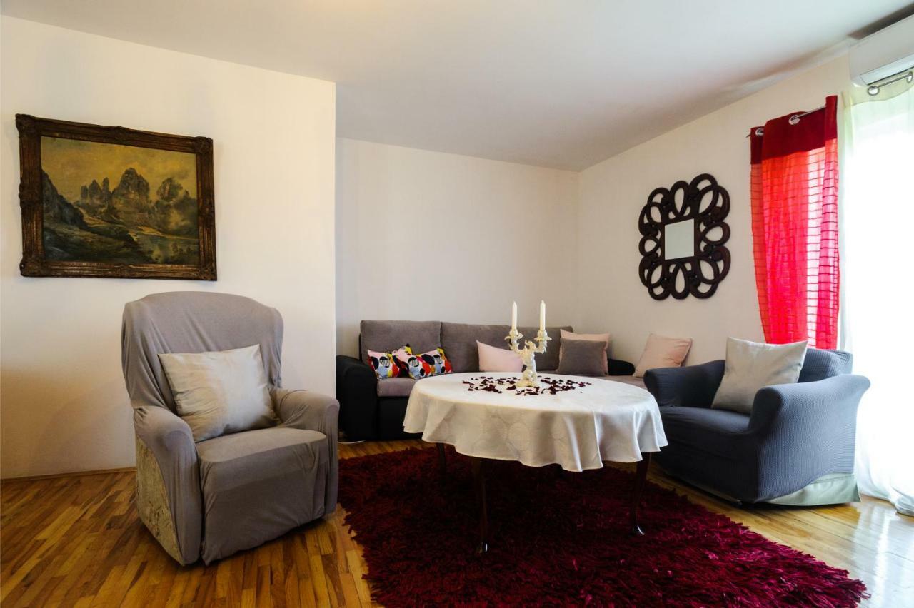 Great View Apartment Sutivan Dış mekan fotoğraf