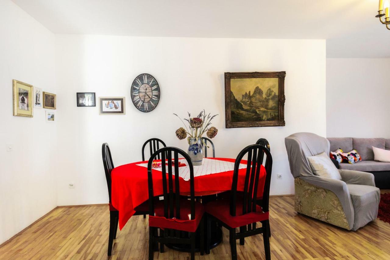 Great View Apartment Sutivan Dış mekan fotoğraf