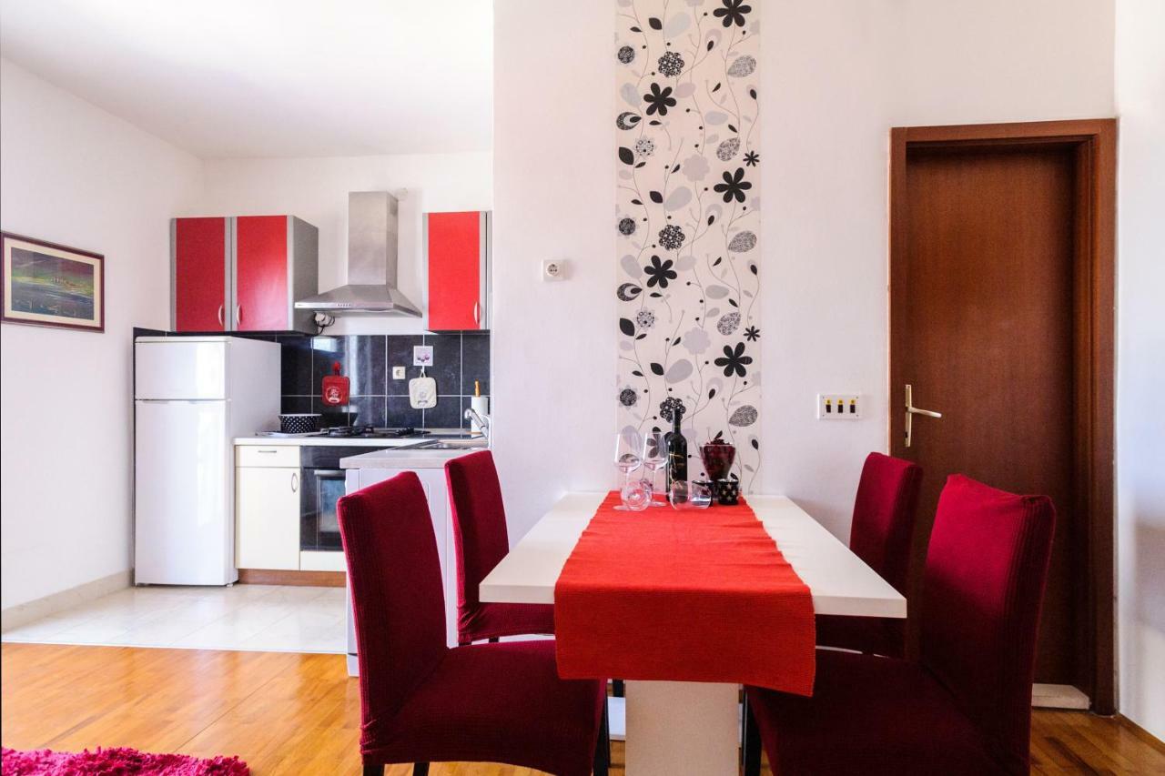 Great View Apartment Sutivan Dış mekan fotoğraf